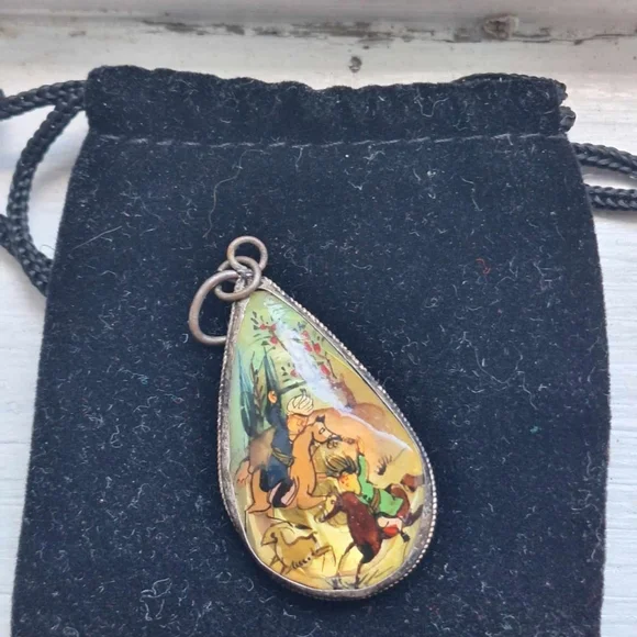 Antique  Hand Painted Persian Pendant - Picture 14 of 14